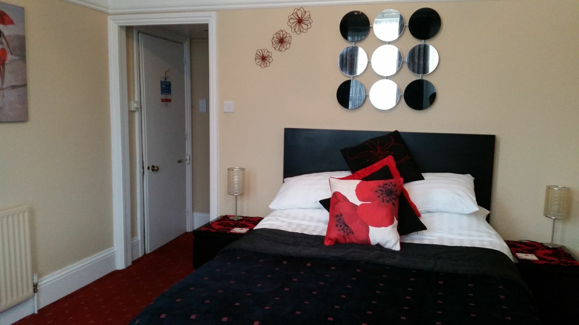 South Rising Guest House Poole Eksteriør billede